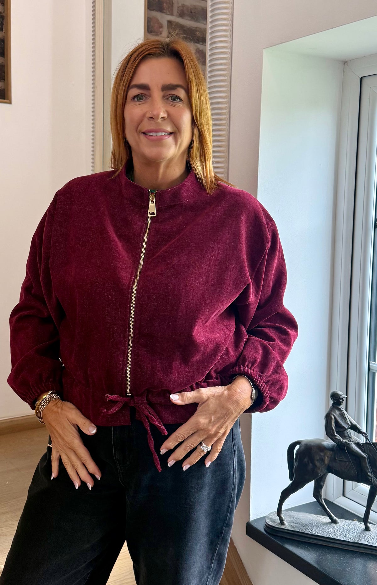 Gorgeous Luxury Feel Zip Top – Berry