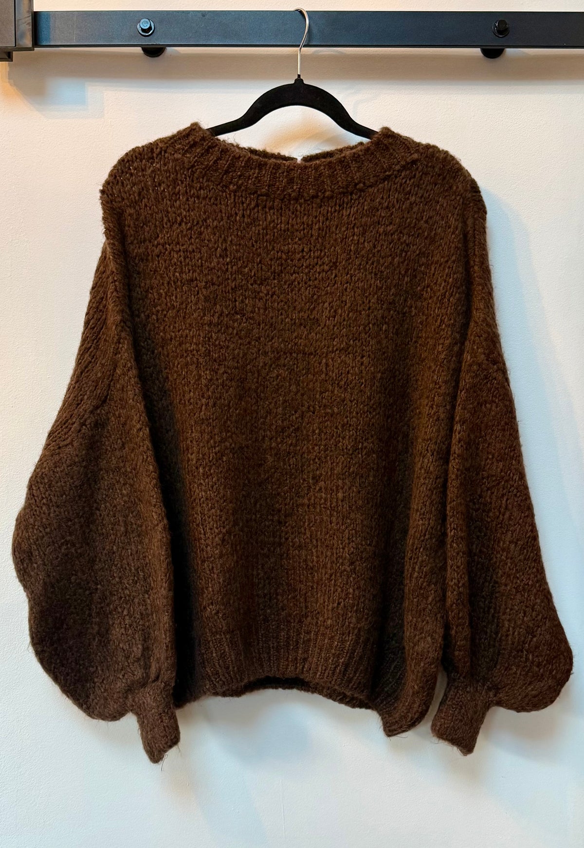 Plain Balloon Sleeve Jumper – Chocolate